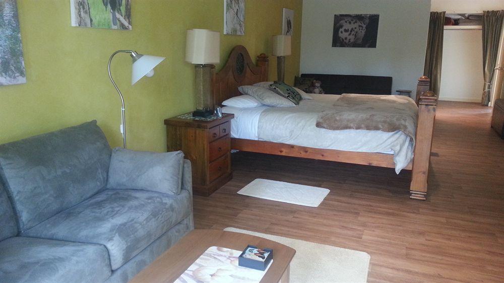 บันดานูนลอด์จ Bed & Breakfast ภายนอก รูปภาพ