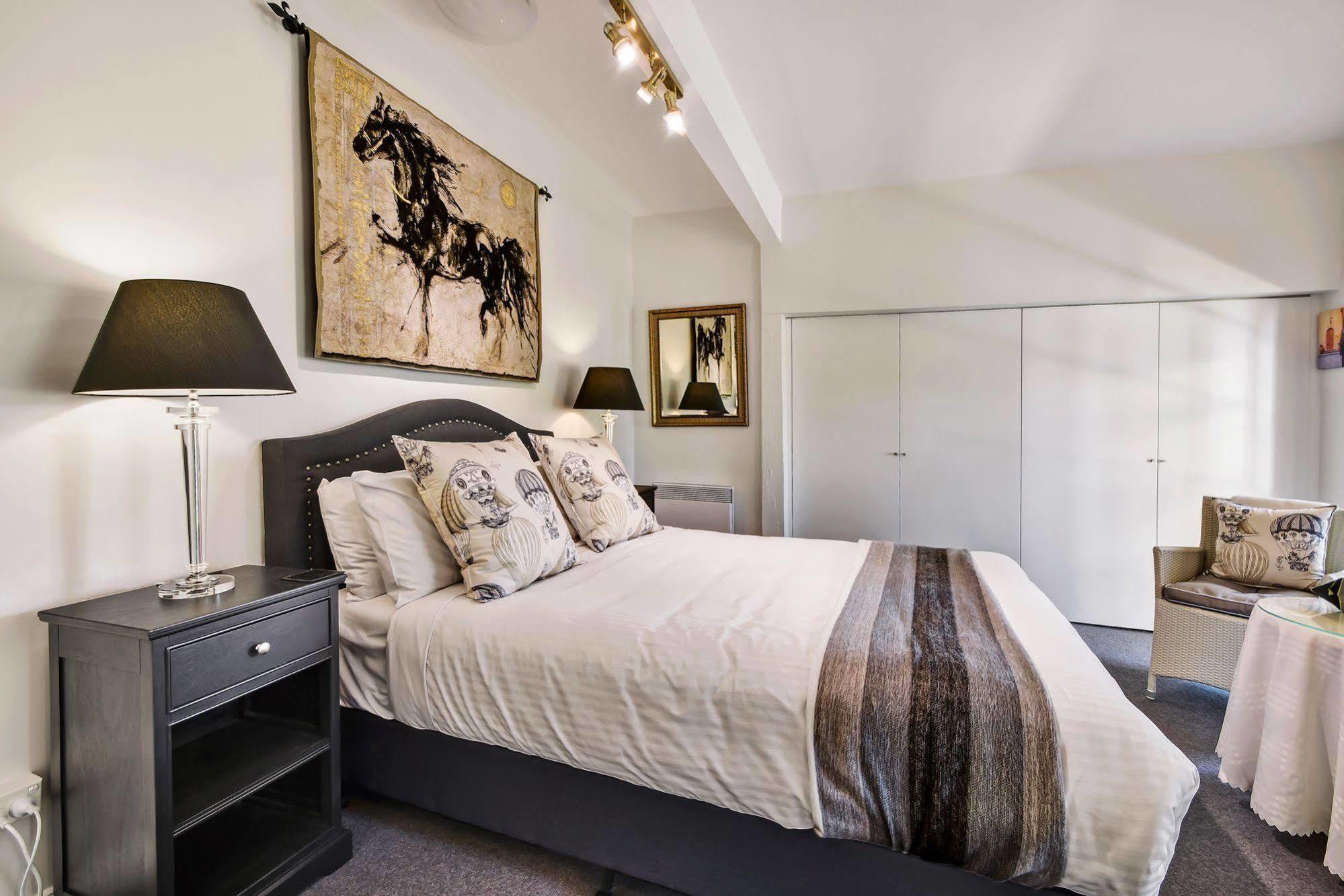 บันดานูนลอด์จ Bed & Breakfast ภายนอก รูปภาพ